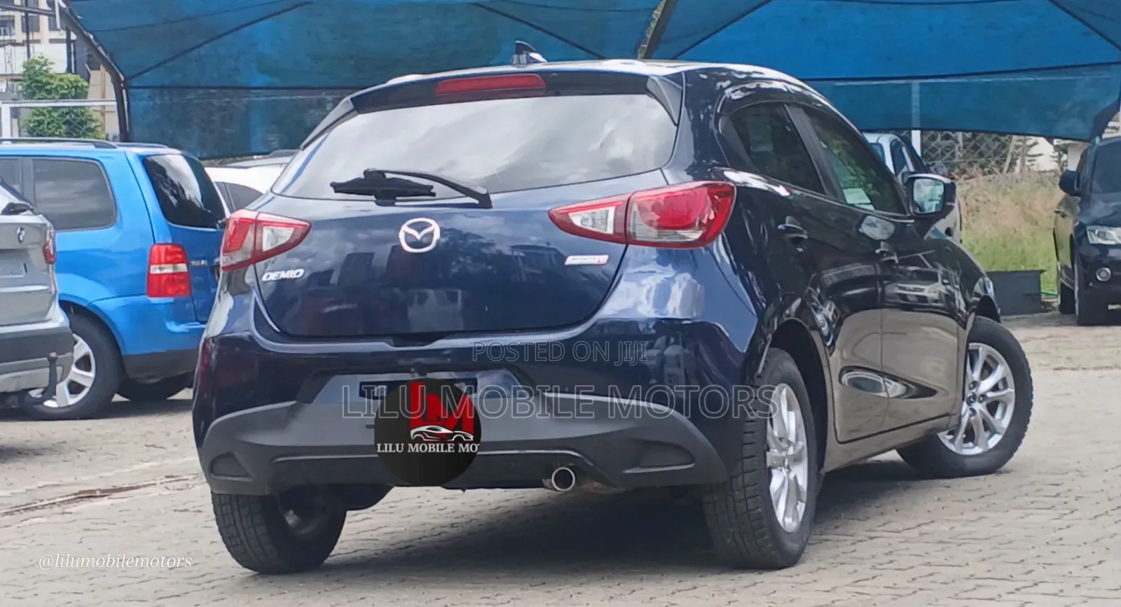 Mazda Demio 2017 Blue