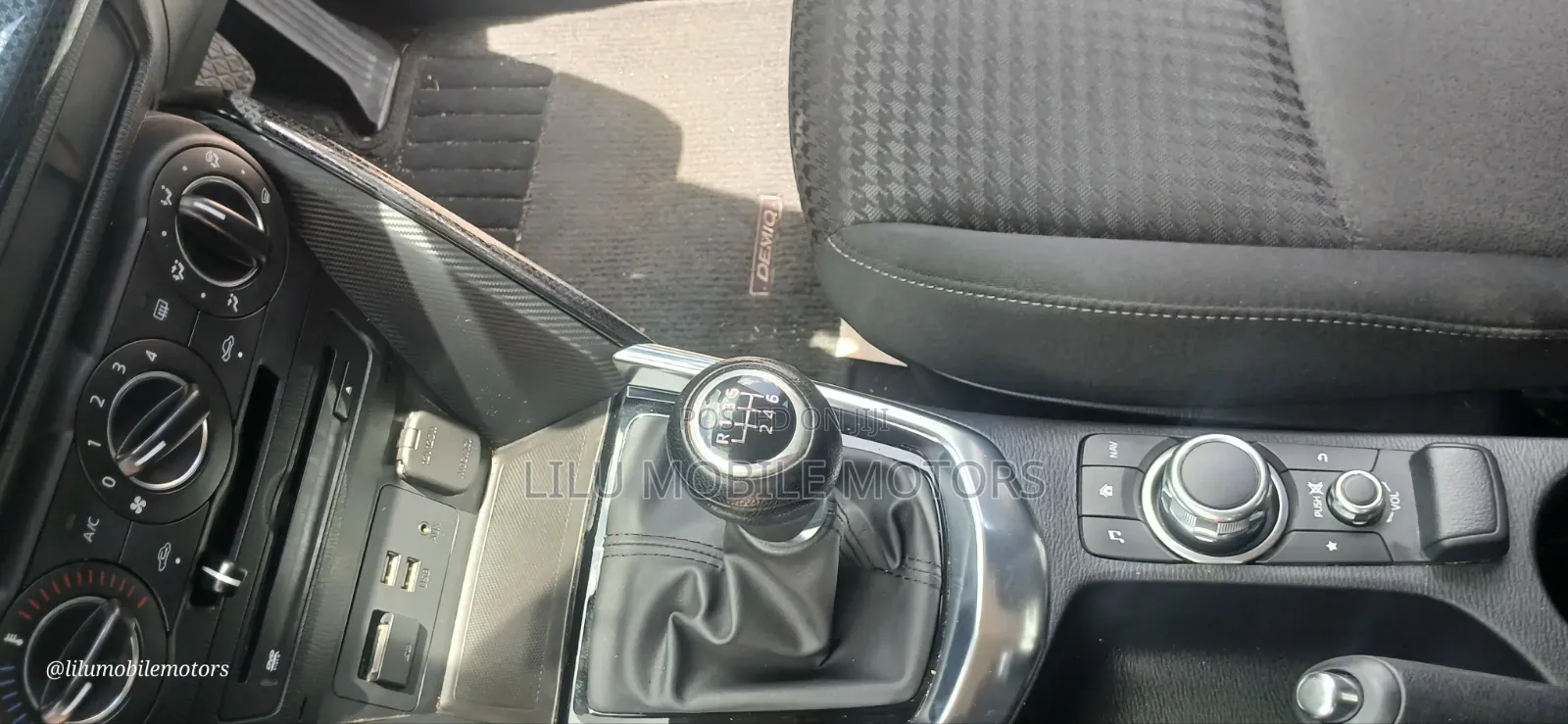 Mazda Demio 2017 Blue