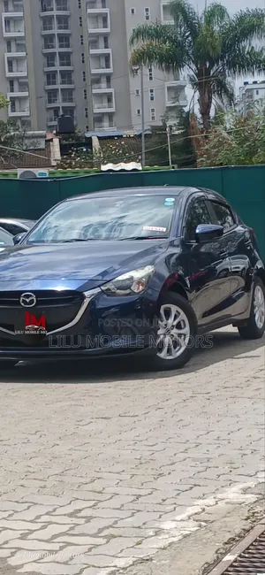 Mazda Demio 2017 Blue