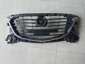 Axela 2018 Grille Japan Type