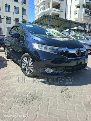 Honda Fit Shuttle 2019 Blue