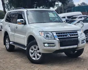 Mitsubishi Pajero V80 3.2 DI-D 2019 White
