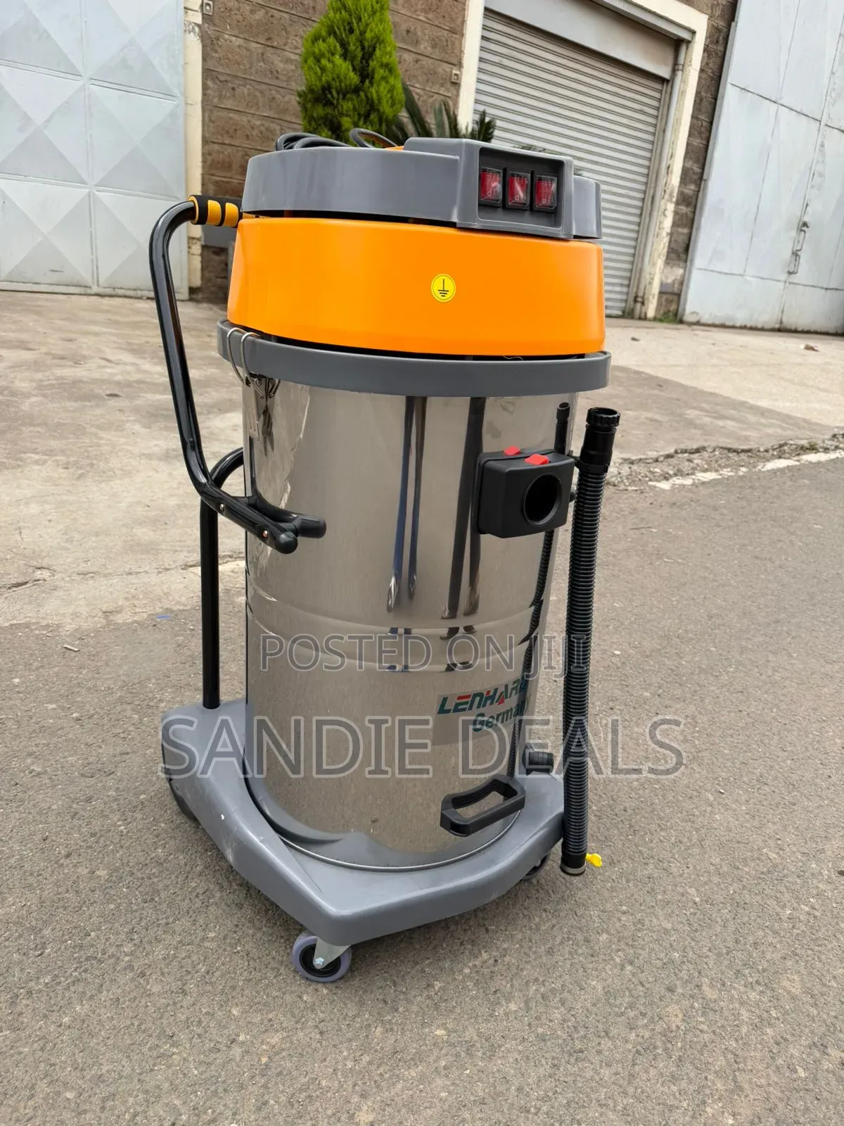 Super Excellent Vacuum Cleaner
