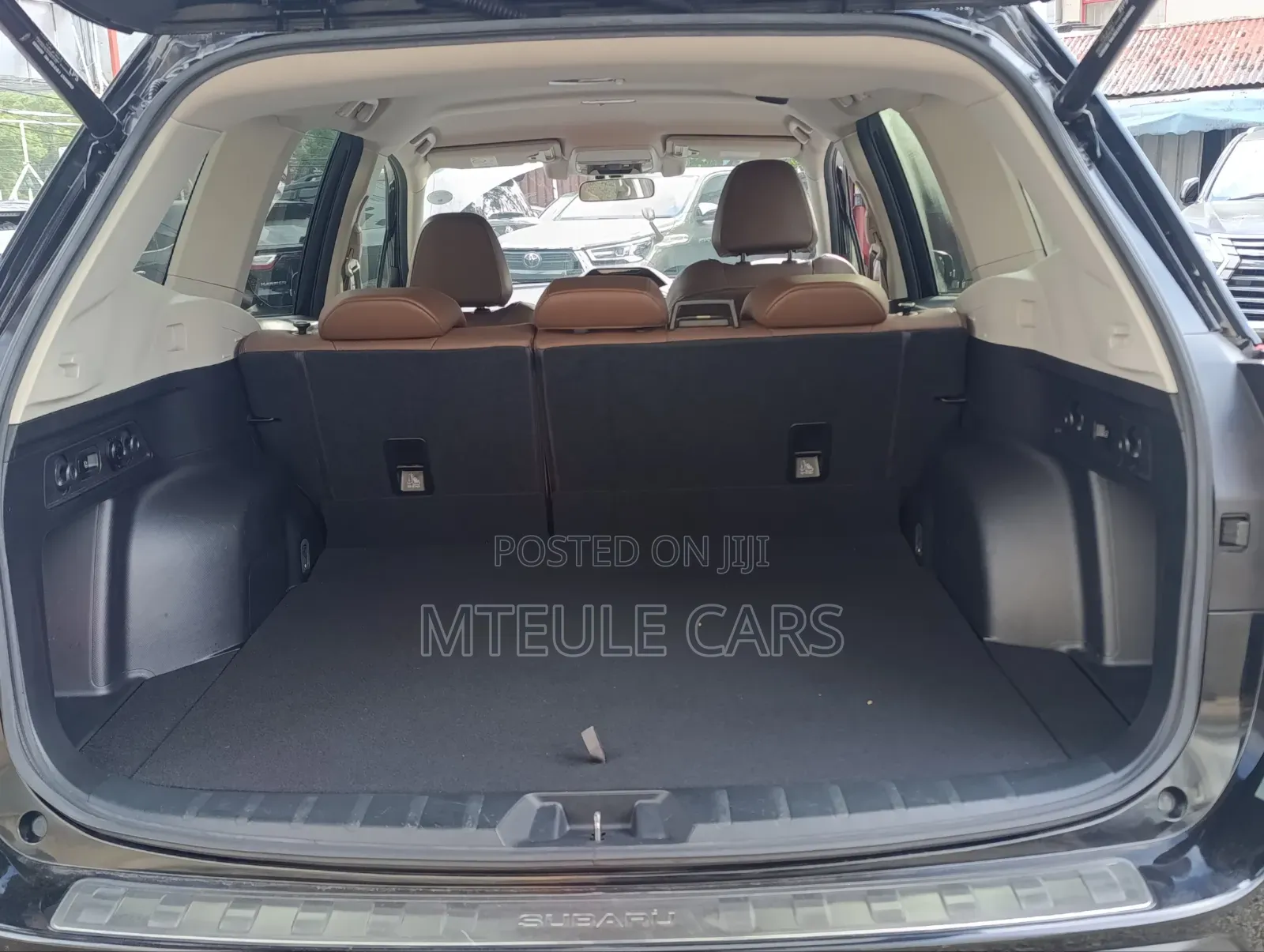 Subaru Forester Premium AWD 2019 Black