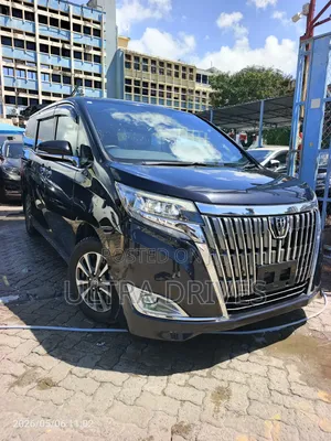 Toyota Esquire 2019 Blue