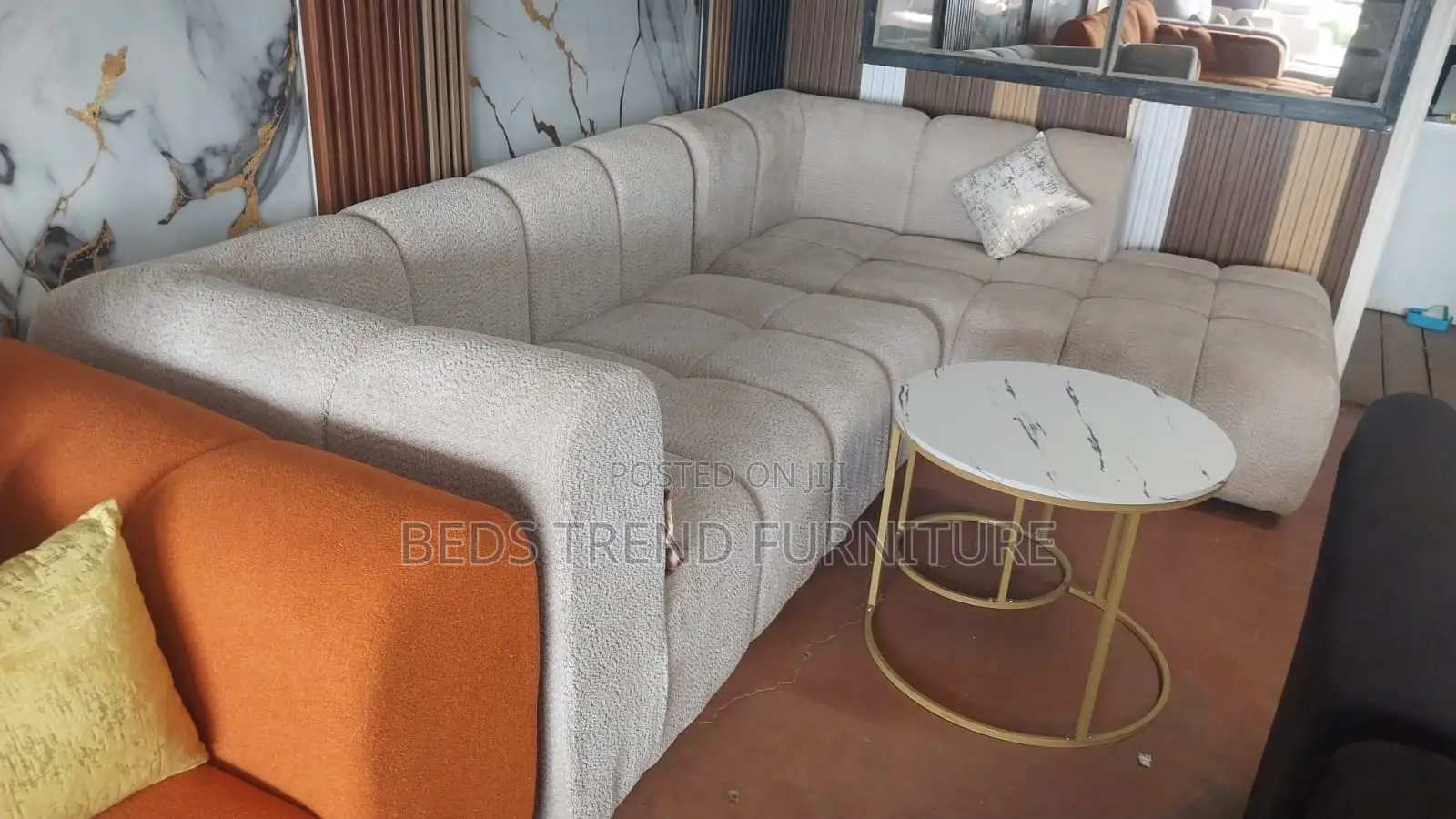 6 Seater Permanent Back L Shaped Bubble Seat.
