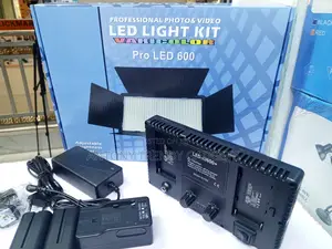Led 600 Studio Light Kit for Photo Video Recording Setup