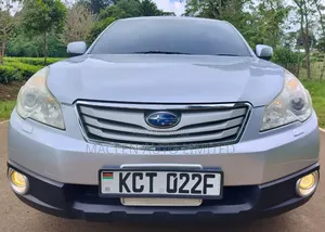 Subaru Outback 2011 Silver