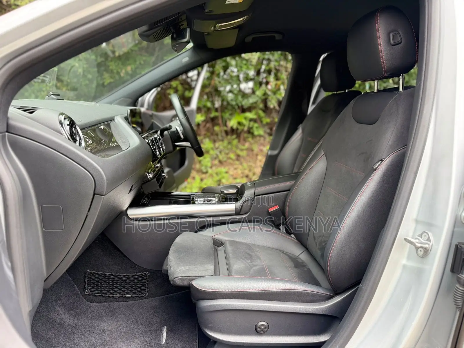 Mercedes-Benz B-Class 2019 Silver