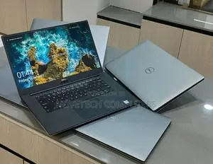Laptop Dell Precision 5540 16GB Intel Core i9 SSD 512GB