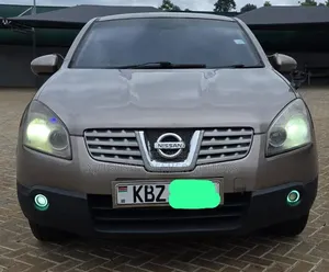 Nissan Dualis 2007 Brown