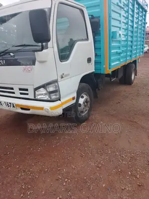 7.5 Tonnes Truck for Local and International Transport Deliveries