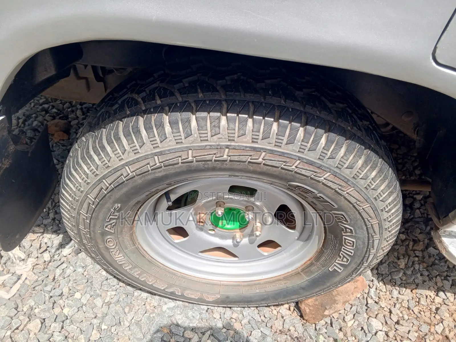 Isuzu Trooper 2000 Silver
