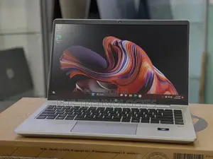 New Laptop HP EliteBook 645 G9 8GB AMD Ryzen 5 SSD 256GB