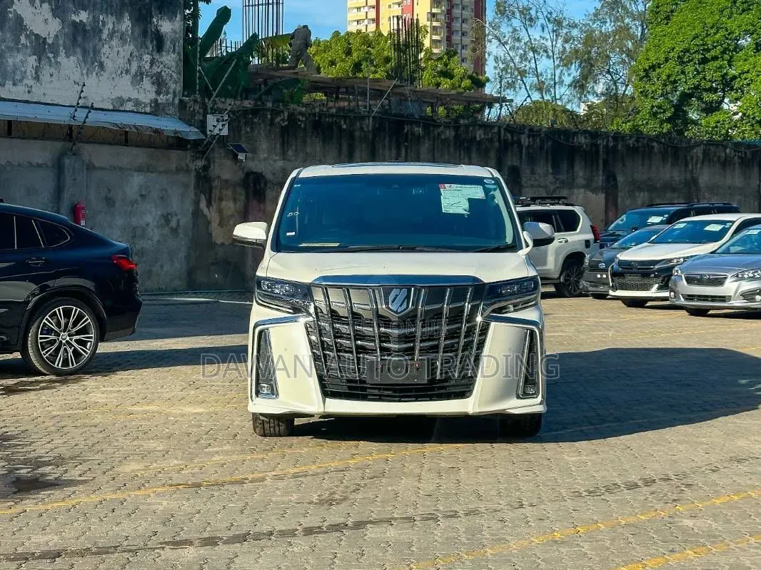Toyota Alphard 2020 White
