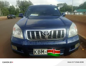 Toyota Land Cruiser 2004 Blue