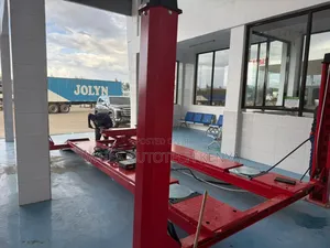 Heavy Duty and Industrial Use 4tns Four Post Carlift Machine Sunshine