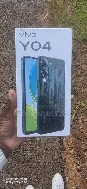 New Vivo Y04 64 GB Green