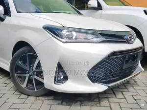 Toyota Corolla Fielder 2018 White