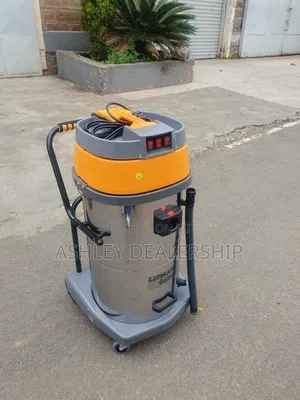 Vacuum Cleaner 100lts