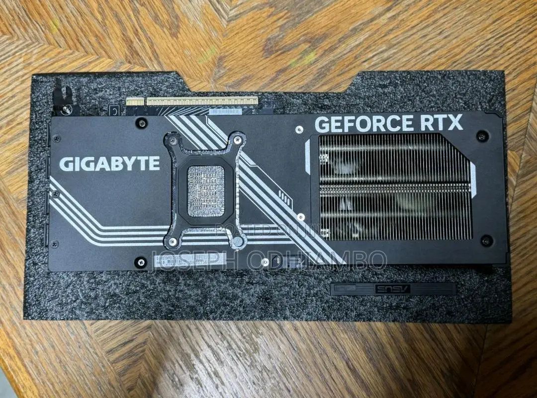 Gigabyte Geforce RTX 5070 Windforce Oc