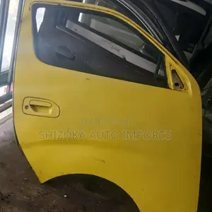 Nissan Nv350 Caravan E26 Driver’S Door Original Ex-japan