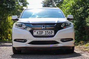 Honda Vezel 2016 White