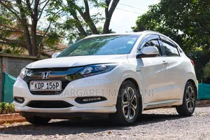Honda Vezel 2016 White