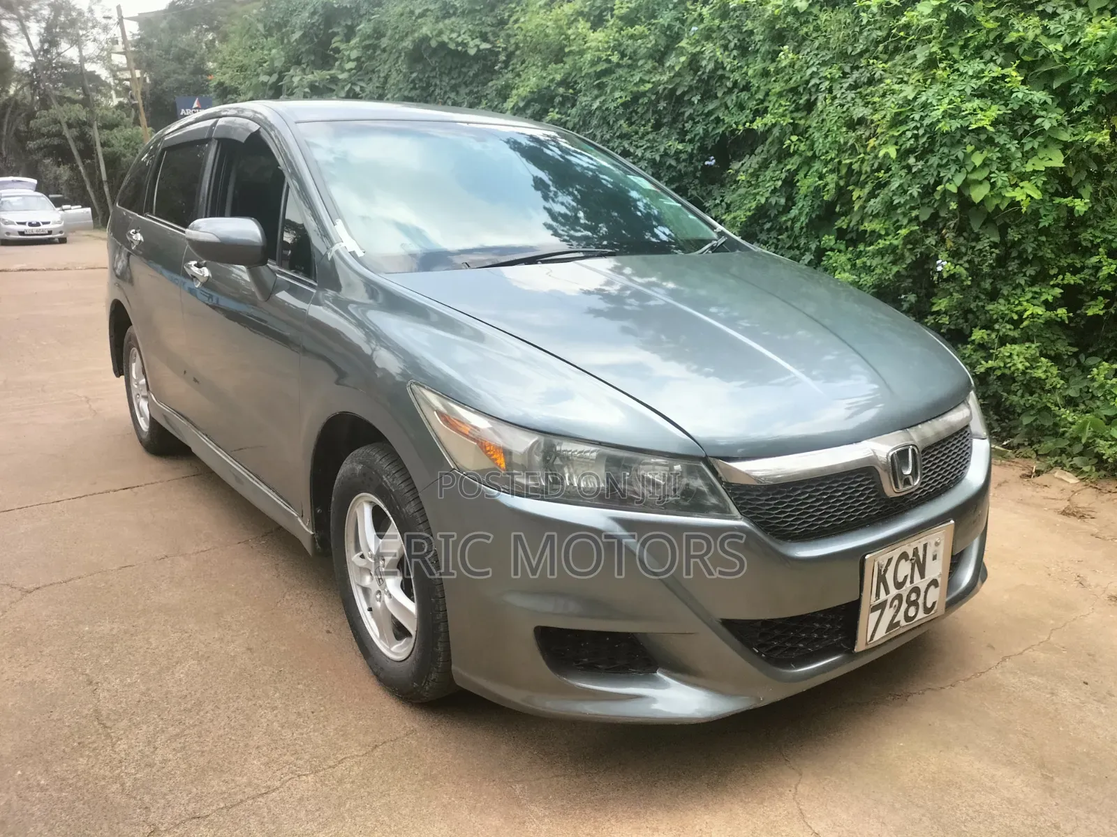 Honda Stream 2010 Gray