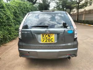 Honda Stream 2010 Gray