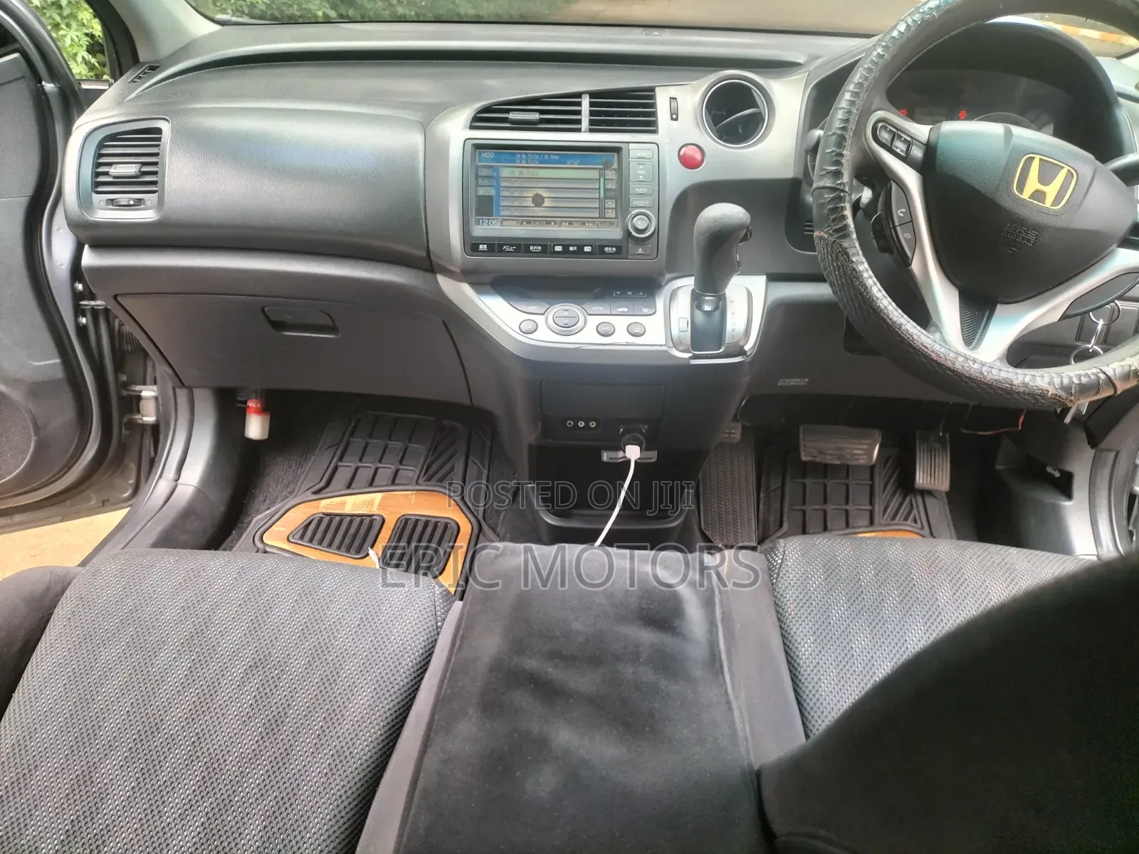 Honda Stream 2010 Gray