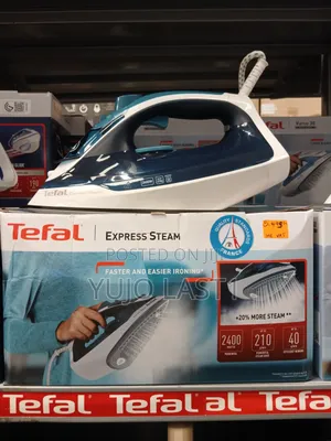 Tefal 2400w Steam Iron Fv2831m0
