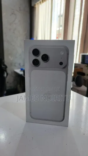 New Apple iPhone 17 Pro Max 512 GB Silver