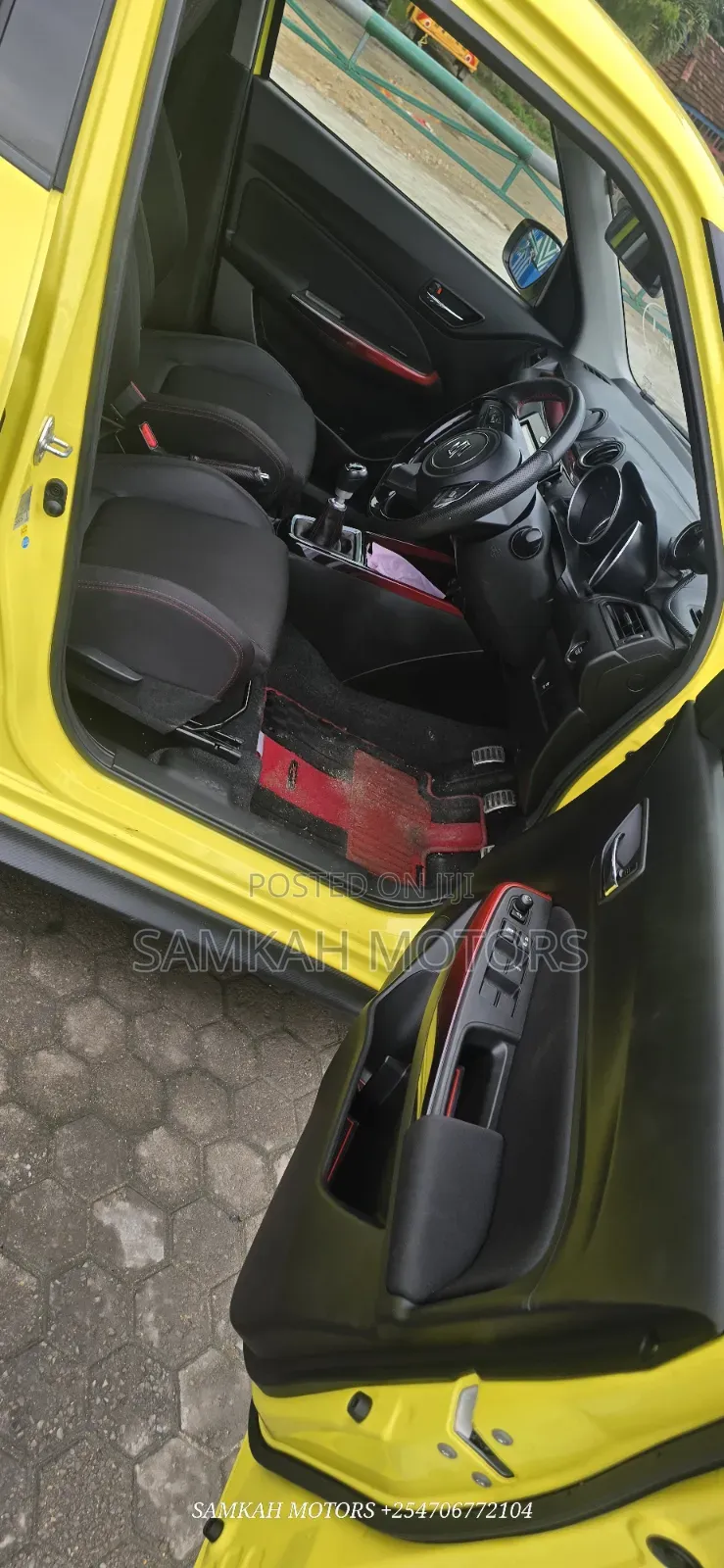 Suzuki Swift 2019 Yellow