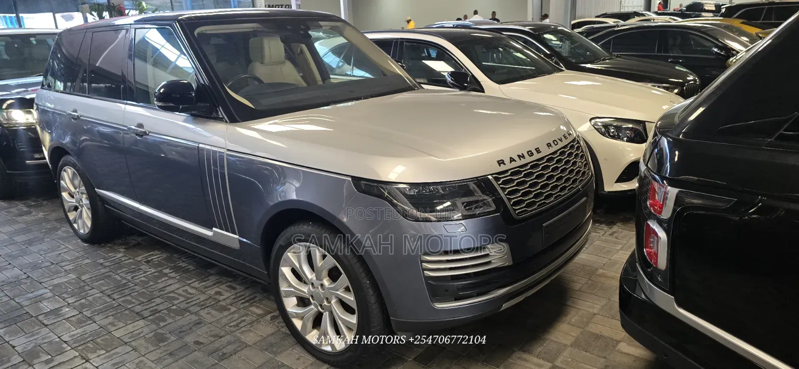 Land Rover Range Rover Vogue 2019 Blue