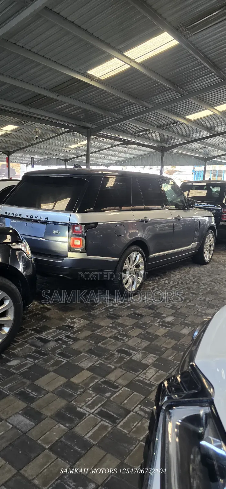 Land Rover Range Rover Vogue 2019 Blue
