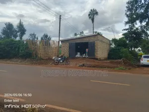 100*100 Plot in Ikinu,Kiambu