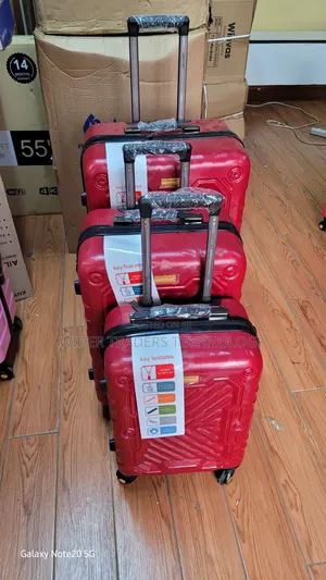 Luxurious 3 in 1 Unbreakable Suitcases Red