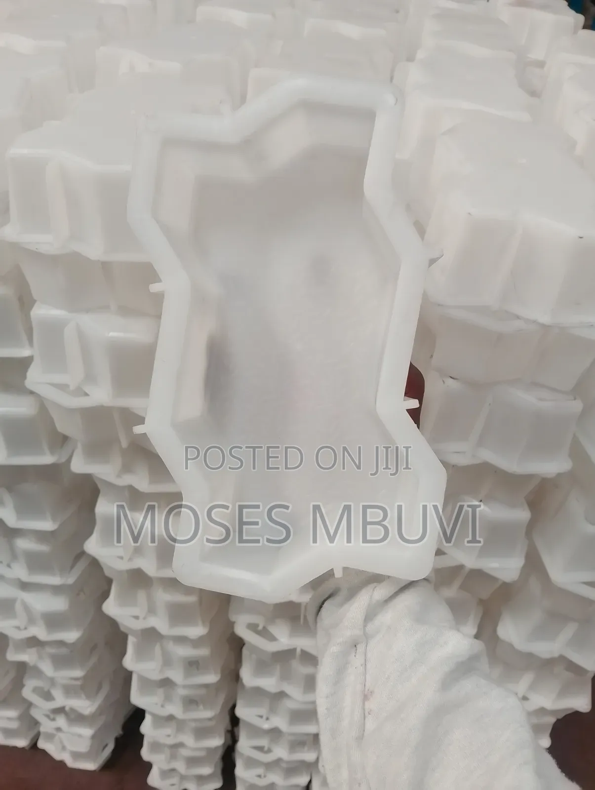Cabro Moulds