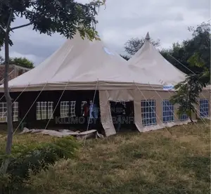Pyramid 300 / 500 Seater Tents.