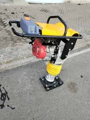 Soil Compactor/ Tamping Rammer/ Kangaroo Compactor