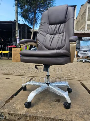 Office Chairs: Leather Chair