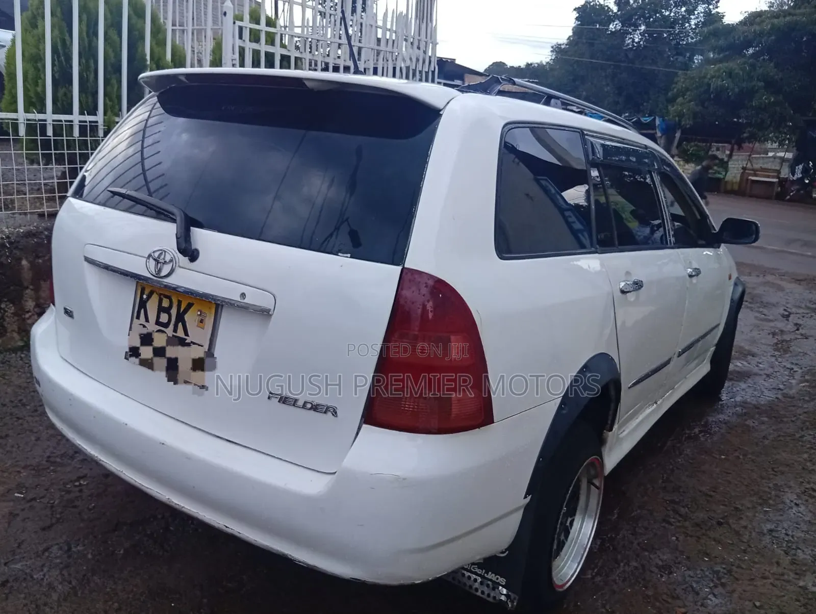 Toyota Corolla Fielder 2004 White