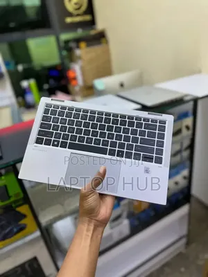 Laptop HP EliteBook x360 1040 G7 16GB Intel Core i7 SSD 512GB
