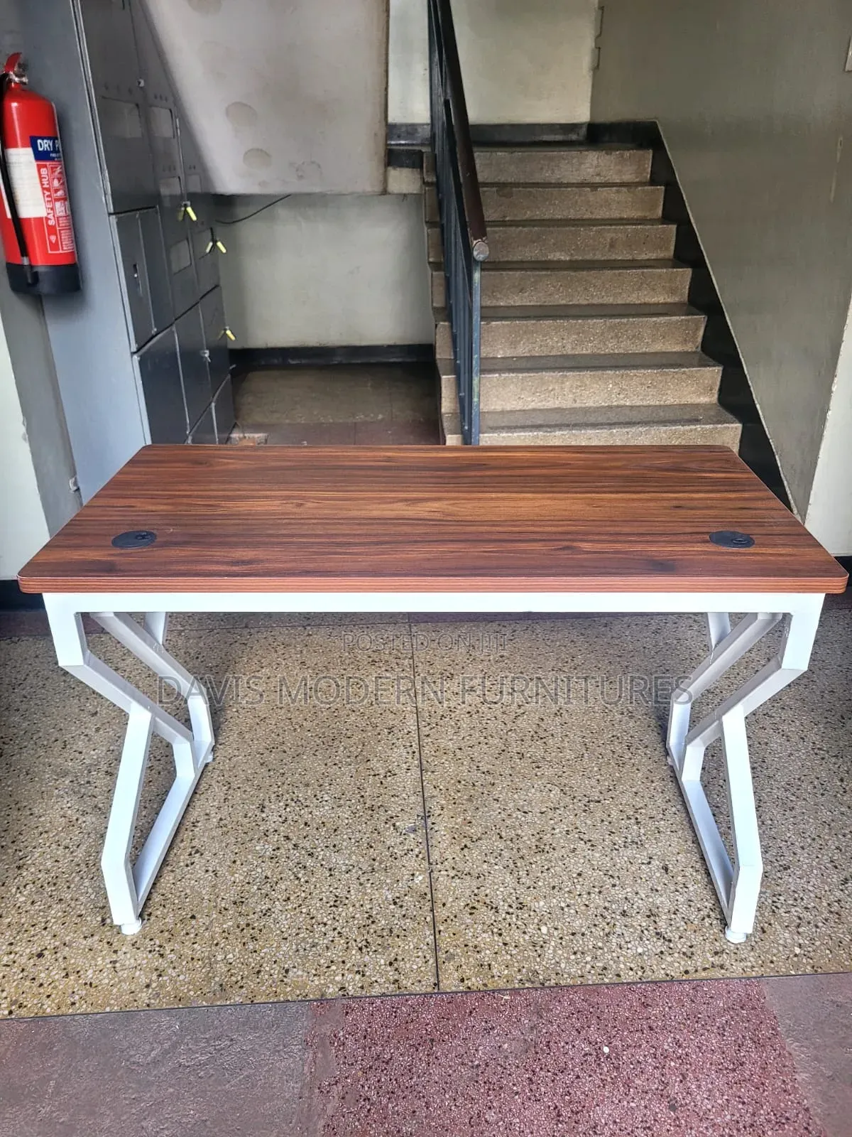 Modern Office Table