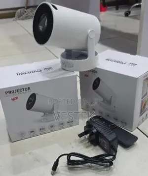 Hy300 Pro Ultra Hd Multimedia Projector With Remote and Type-C Cable