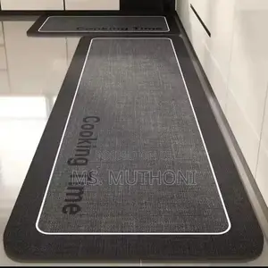 2pc Geometric Black and White Rubber Kitchen Runner Mats.