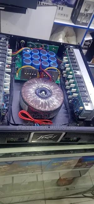 Peavey 4000 Amplifier