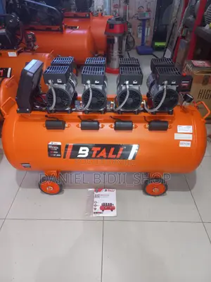 Bt200 Ofac Oil Free 4 Block Compressor Silent 200ltrs 4block 4hp