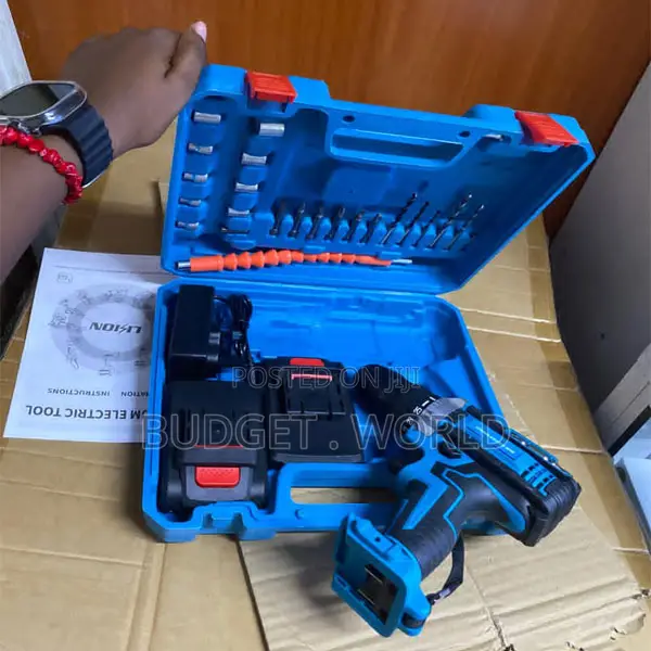 Makita 21v Compact Cordless Drill Driver for Diy Projects